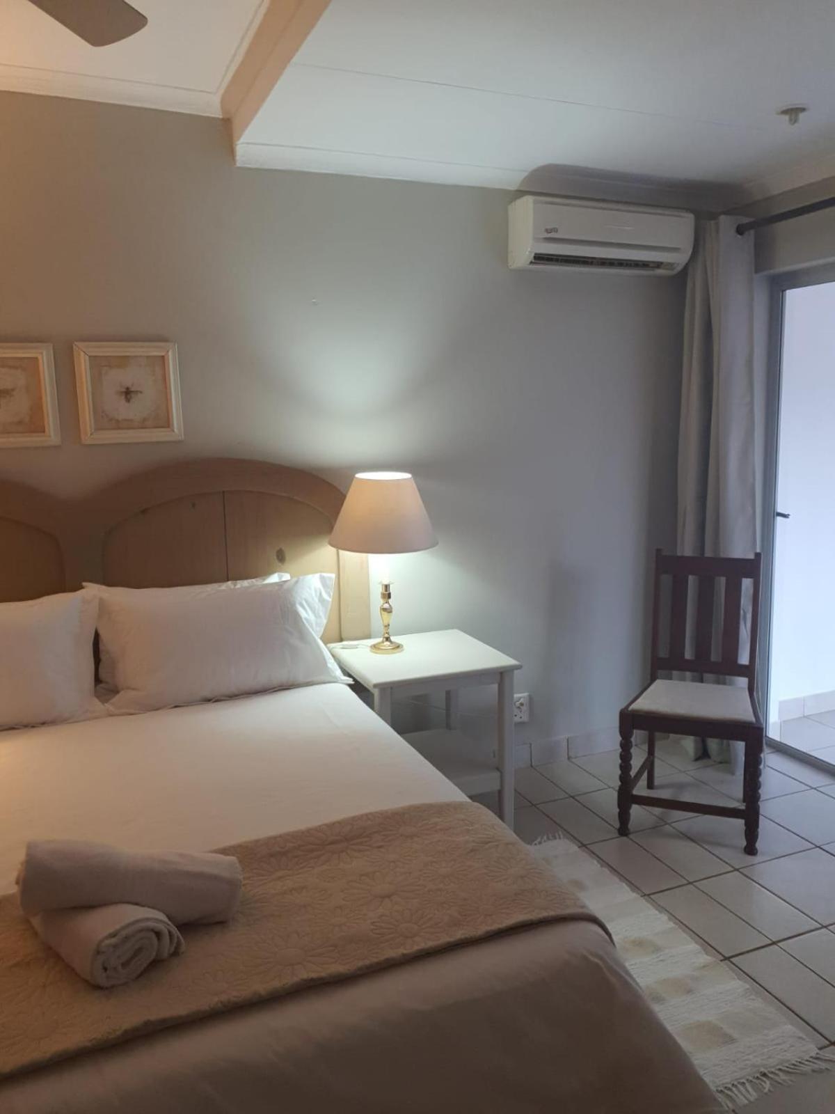 Pecan Farm Guesthouse Луис-Тричард Экстерьер фото