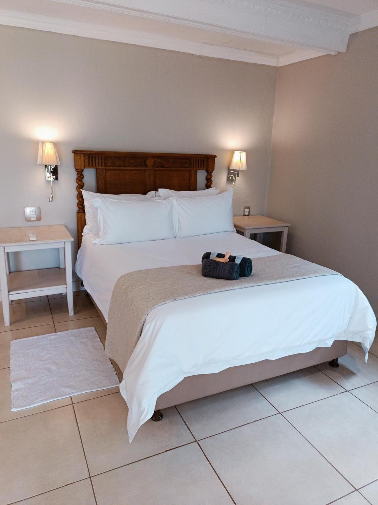 Pecan Farm Guesthouse Луис-Тричард Экстерьер фото