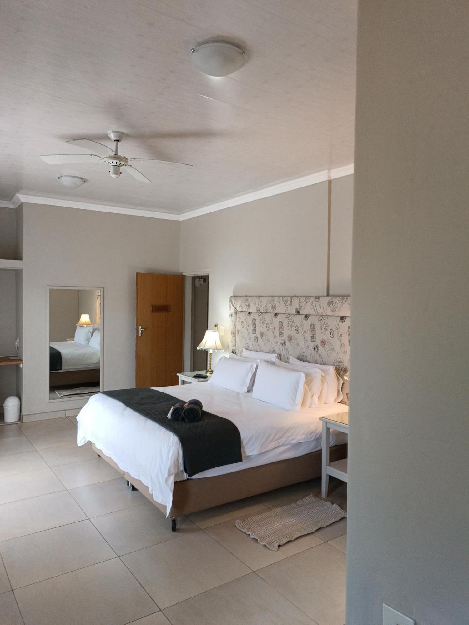 Pecan Farm Guesthouse Луис-Тричард Экстерьер фото