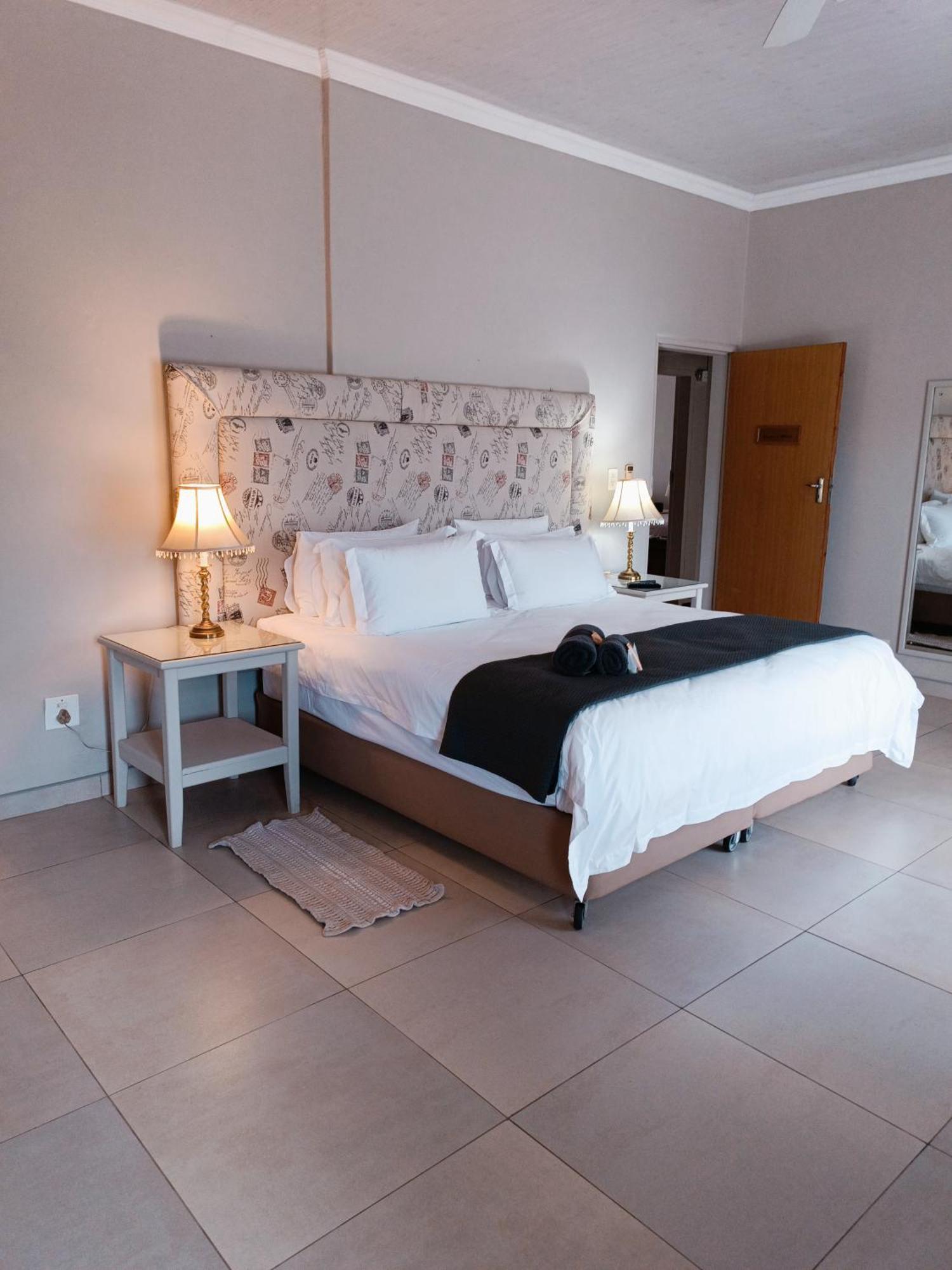 Pecan Farm Guesthouse Луис-Тричард Экстерьер фото
