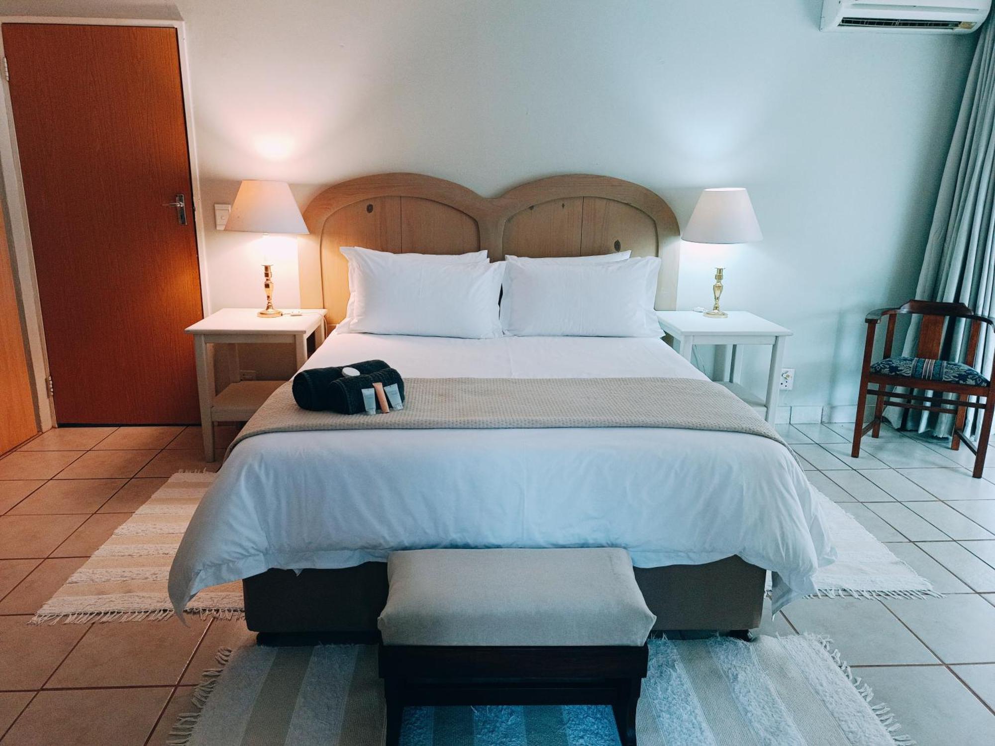 Pecan Farm Guesthouse Луис-Тричард Экстерьер фото
